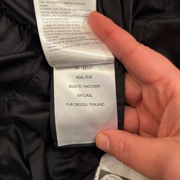 Moncler Hermifur Women’s Long Down Jacket with detachable hood Size 1 - Picture 10 of 10